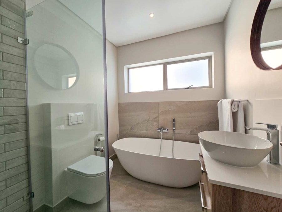 2 Bedroom Property for Sale in Stilbaai Wes Western Cape